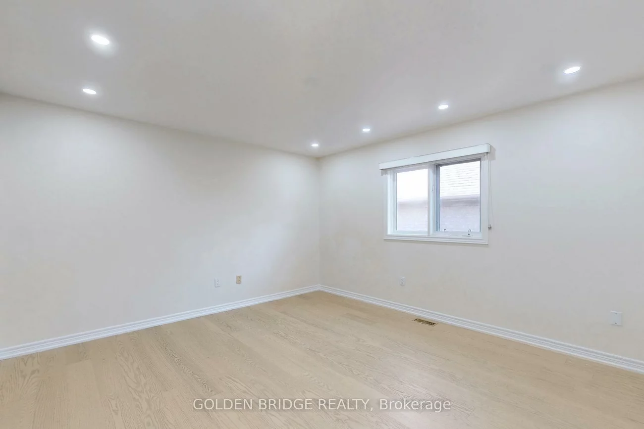 57, Cassandra, Bayview Hill, Richmond Hill