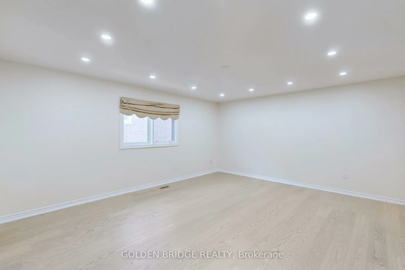 57, Cassandra, Bayview Hill, Richmond Hill