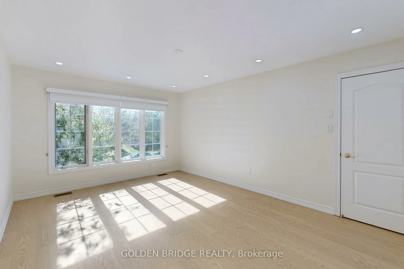 57, Cassandra, Bayview Hill, Richmond Hill
