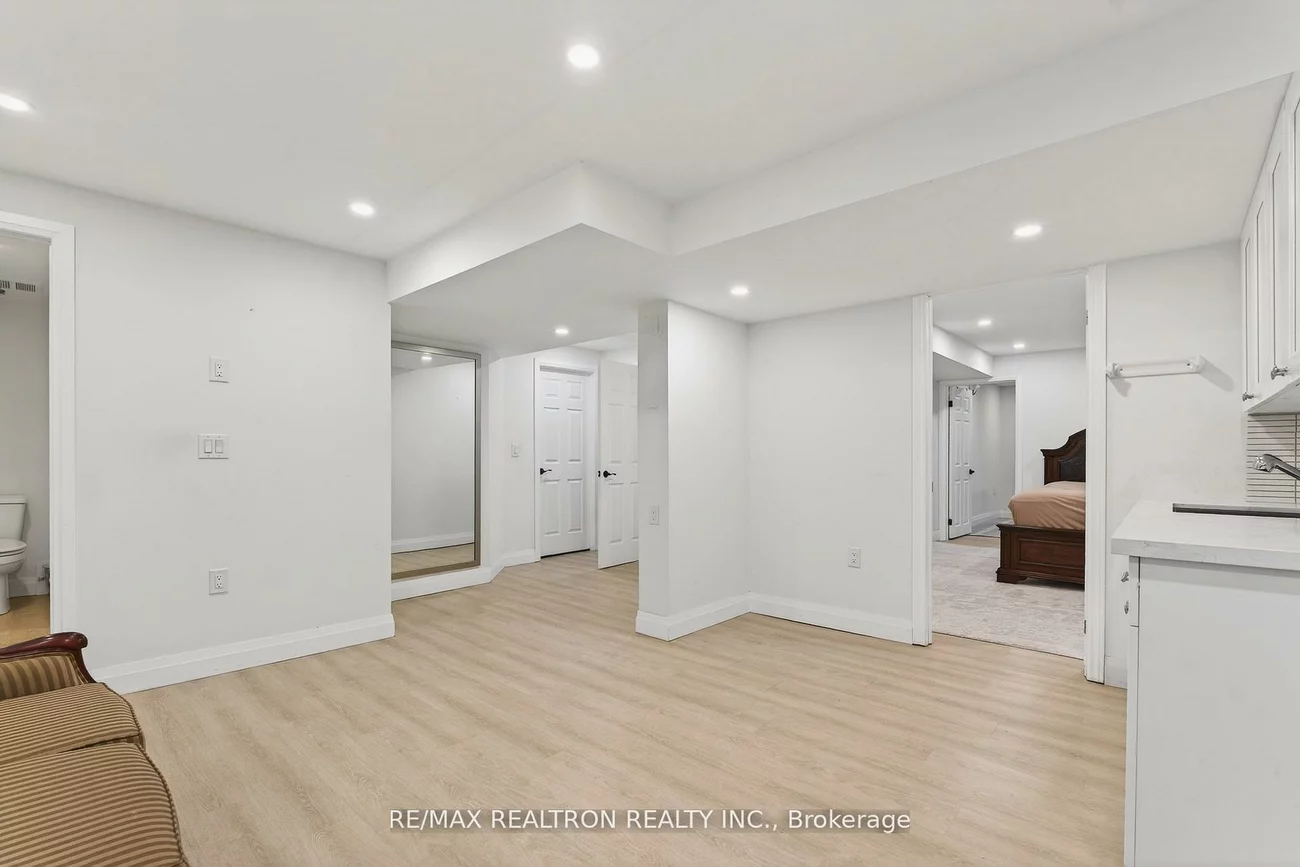 42, Blackforest, Oak Ridges, Richmond Hill