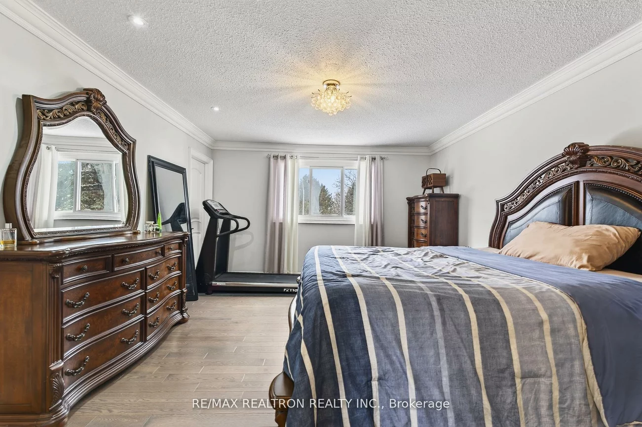 42, Blackforest, Oak Ridges, Richmond Hill