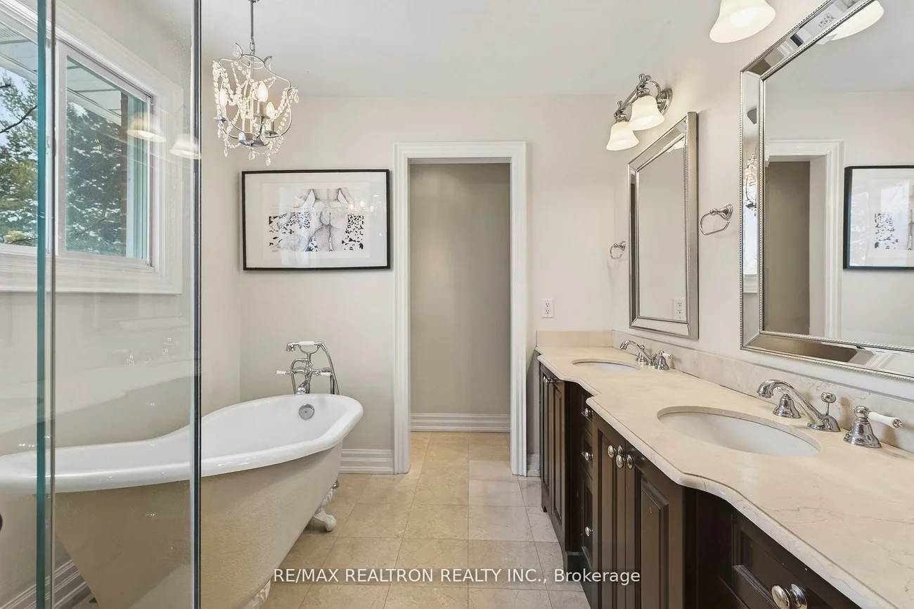 42, Blackforest, Oak Ridges, Richmond Hill