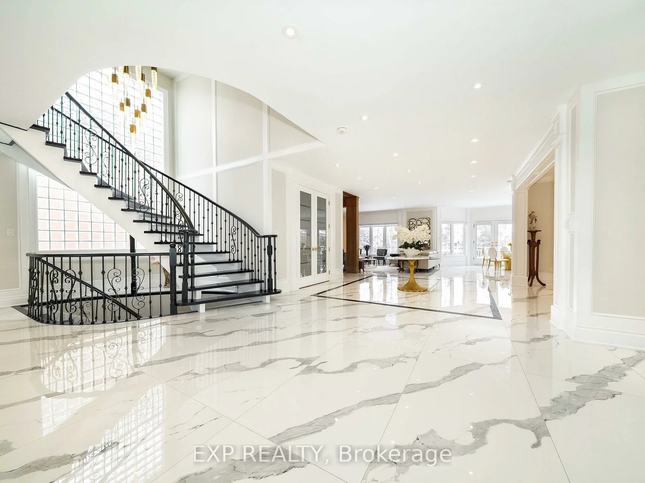 46, Boake, Bayview Hill, Richmond Hill