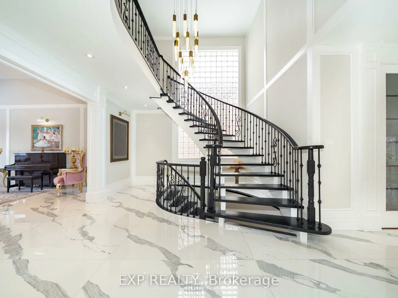 46, Boake, Bayview Hill, Richmond Hill