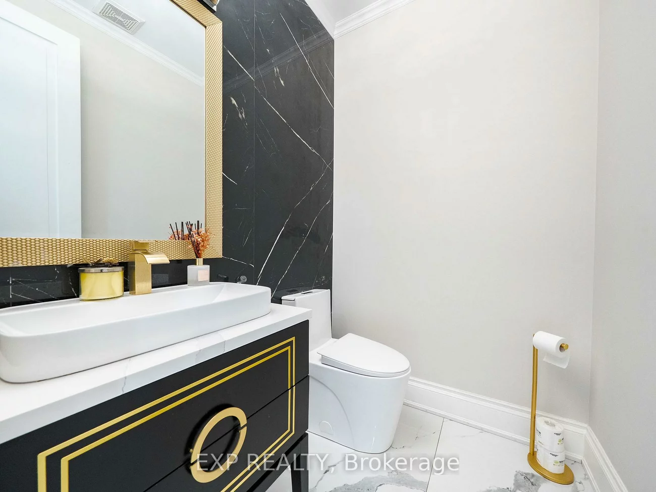 46, Boake, Bayview Hill, Richmond Hill