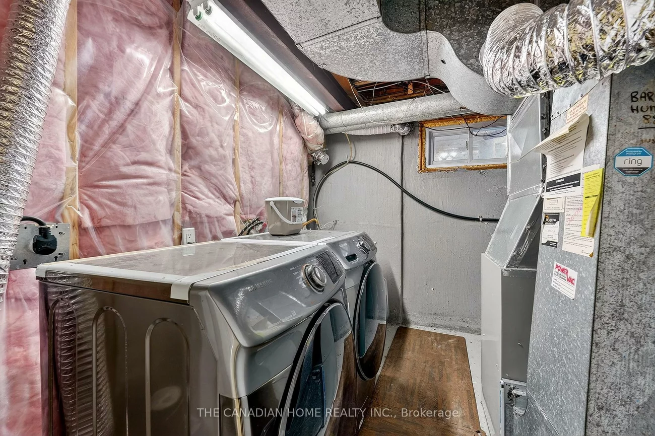 222, Elka, Crosby, Richmond Hill