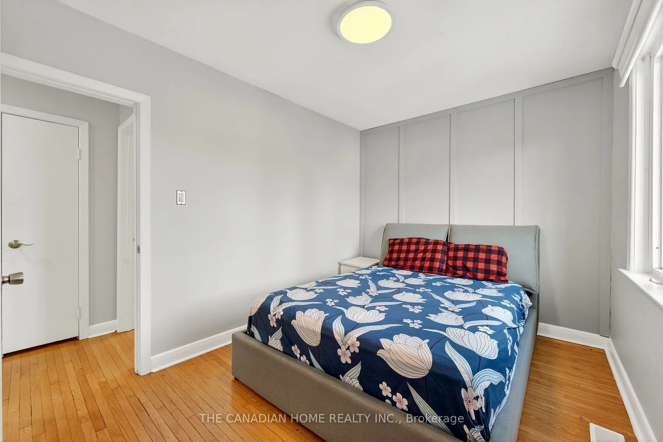 222, Elka, Crosby, Richmond Hill