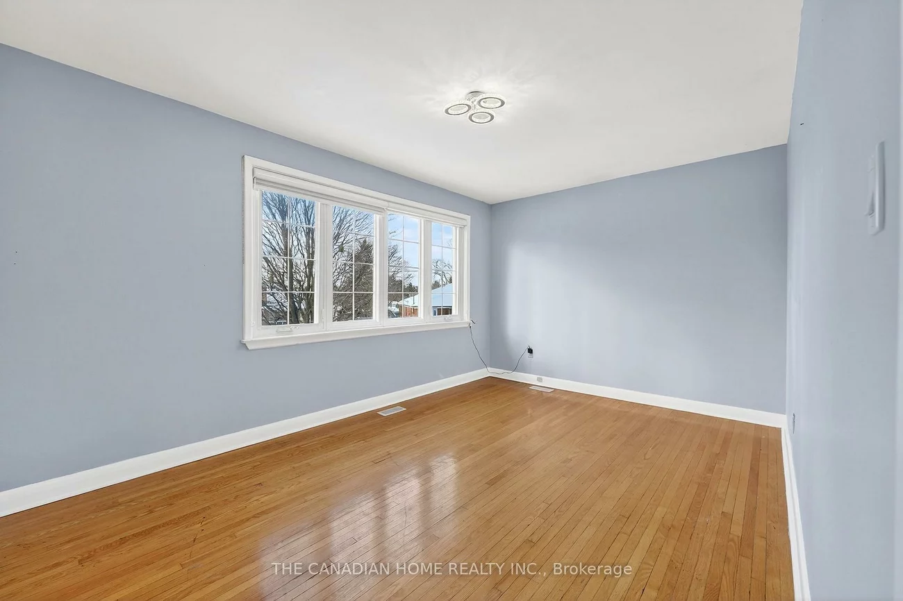 222, Elka, Crosby, Richmond Hill