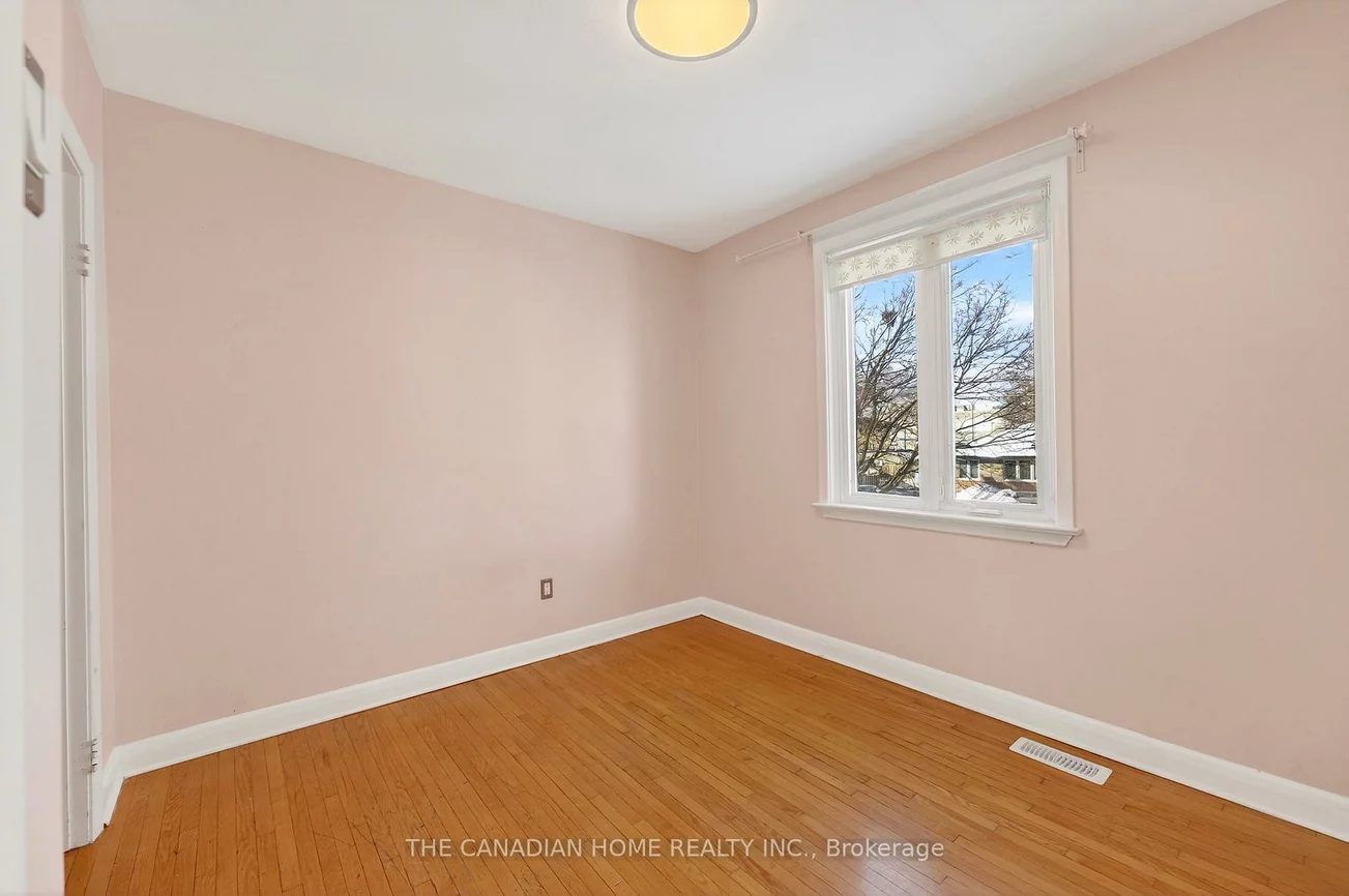 222, Elka, Crosby, Richmond Hill