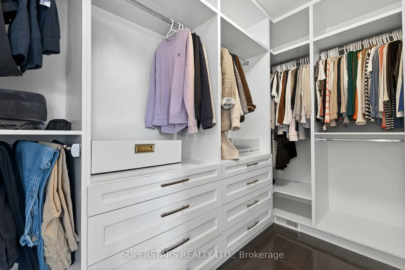 68, Albright, Jefferson, Richmond Hill