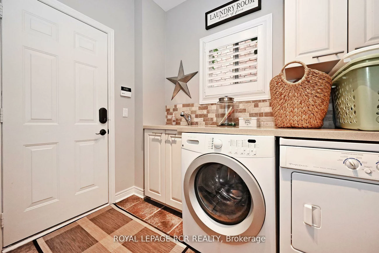 142, Regatta, Oak Ridges, Richmond Hill