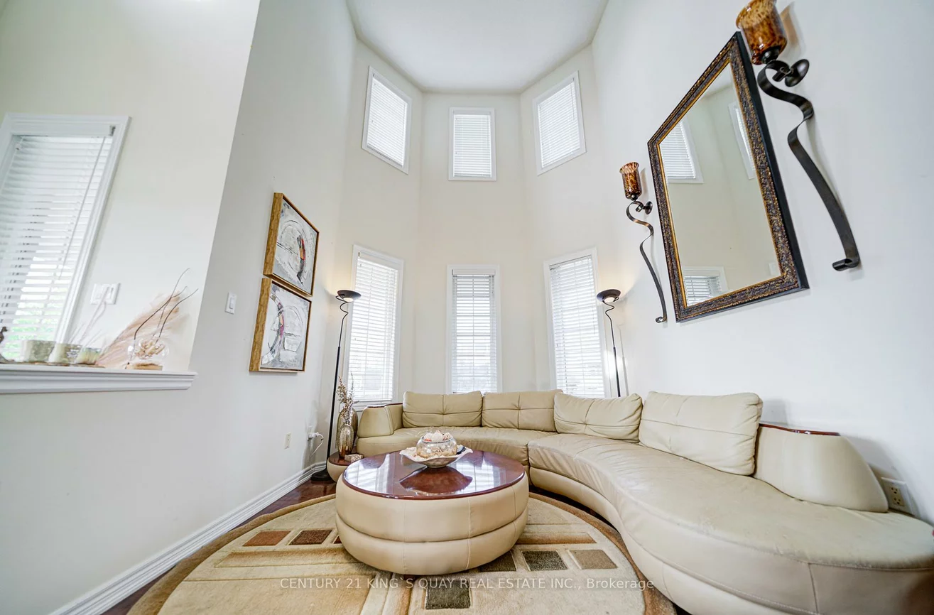 1, Lourakis, Jefferson, Richmond Hill