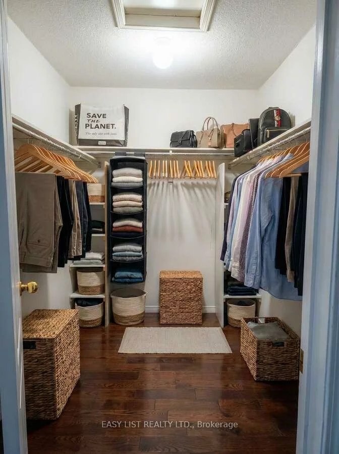 345, Tower Hill, Jefferson, Richmond Hill