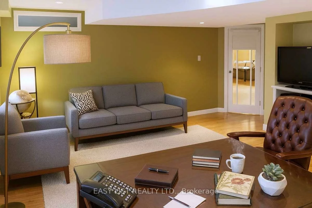 345, Tower Hill, Jefferson, Richmond Hill