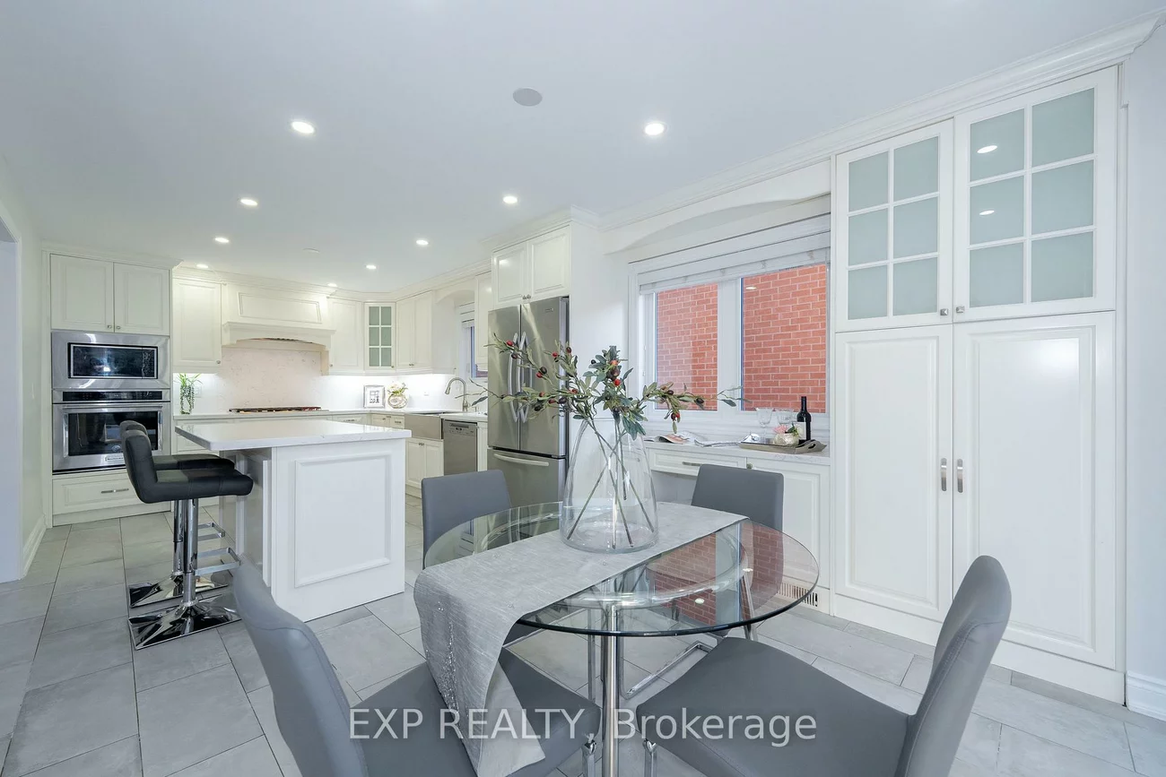 84, Lagani, Doncrest, Richmond Hill