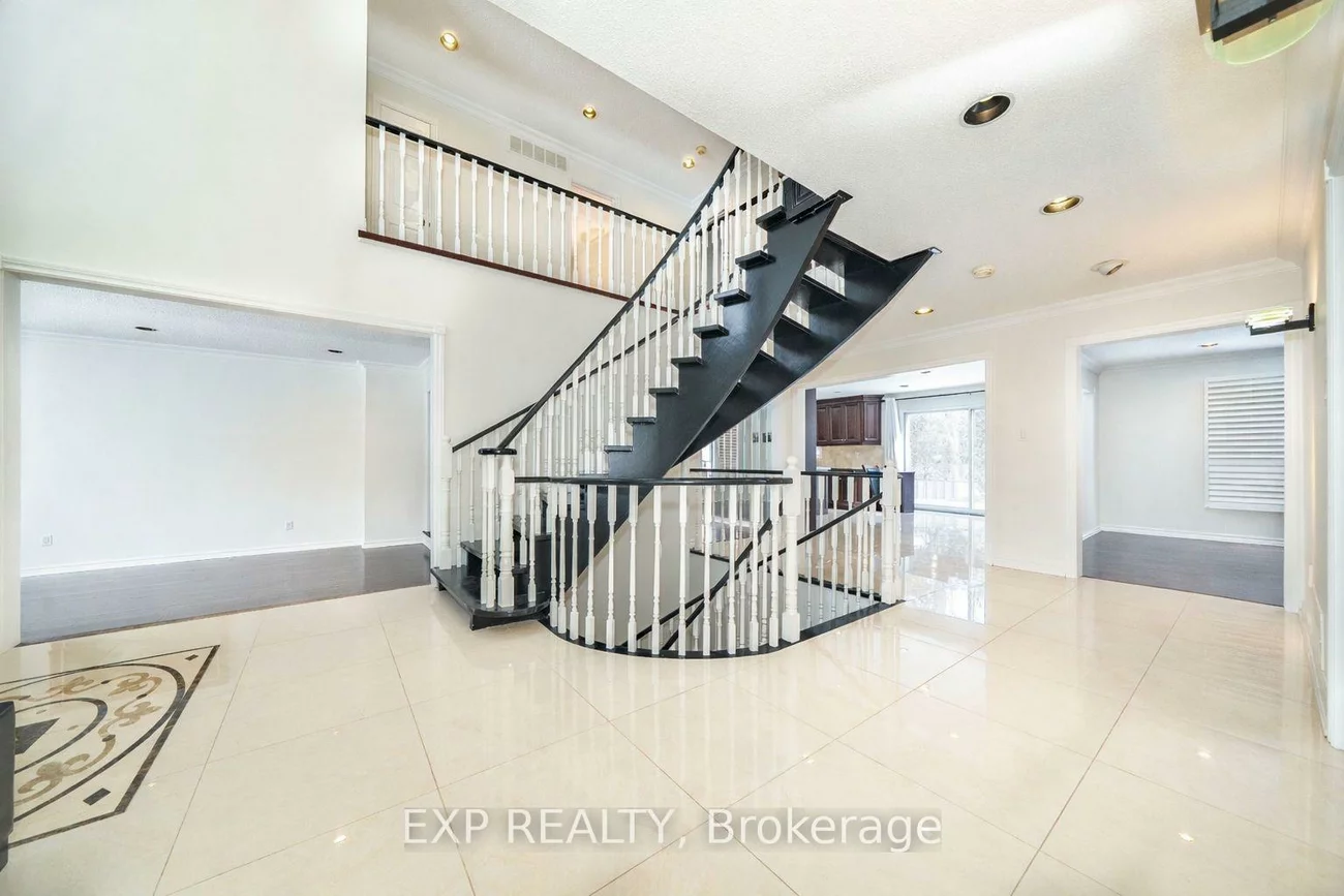 25, Pearl Gate, Doncrest, Richmond Hill