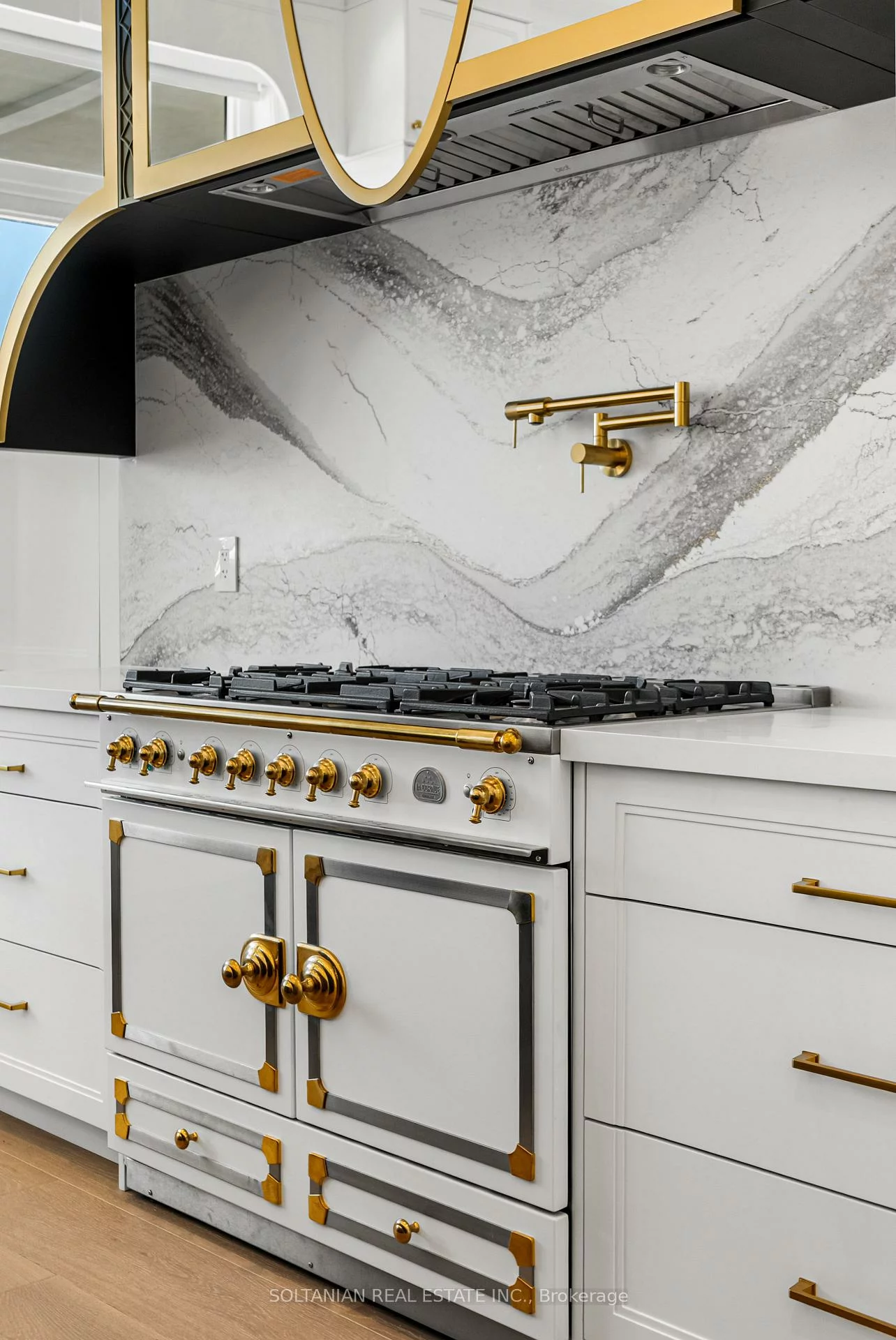 95, May, North Richvale, Richmond Hill