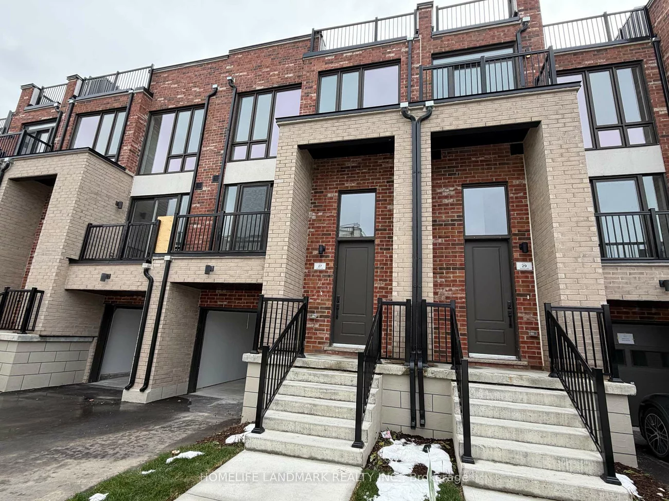 29, Bancroft, Jefferson, Richmond Hill