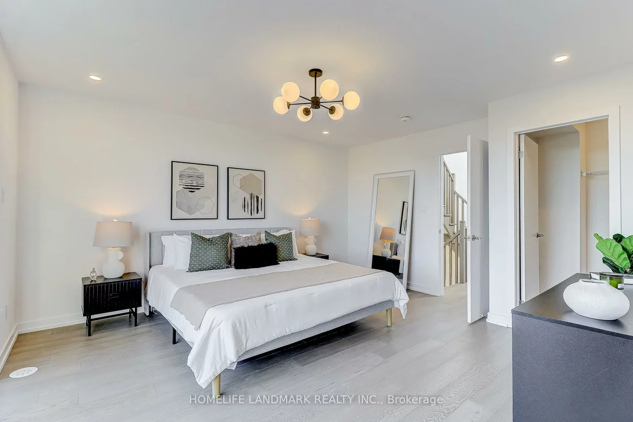 31, Bancroft, Jefferson, Richmond Hill