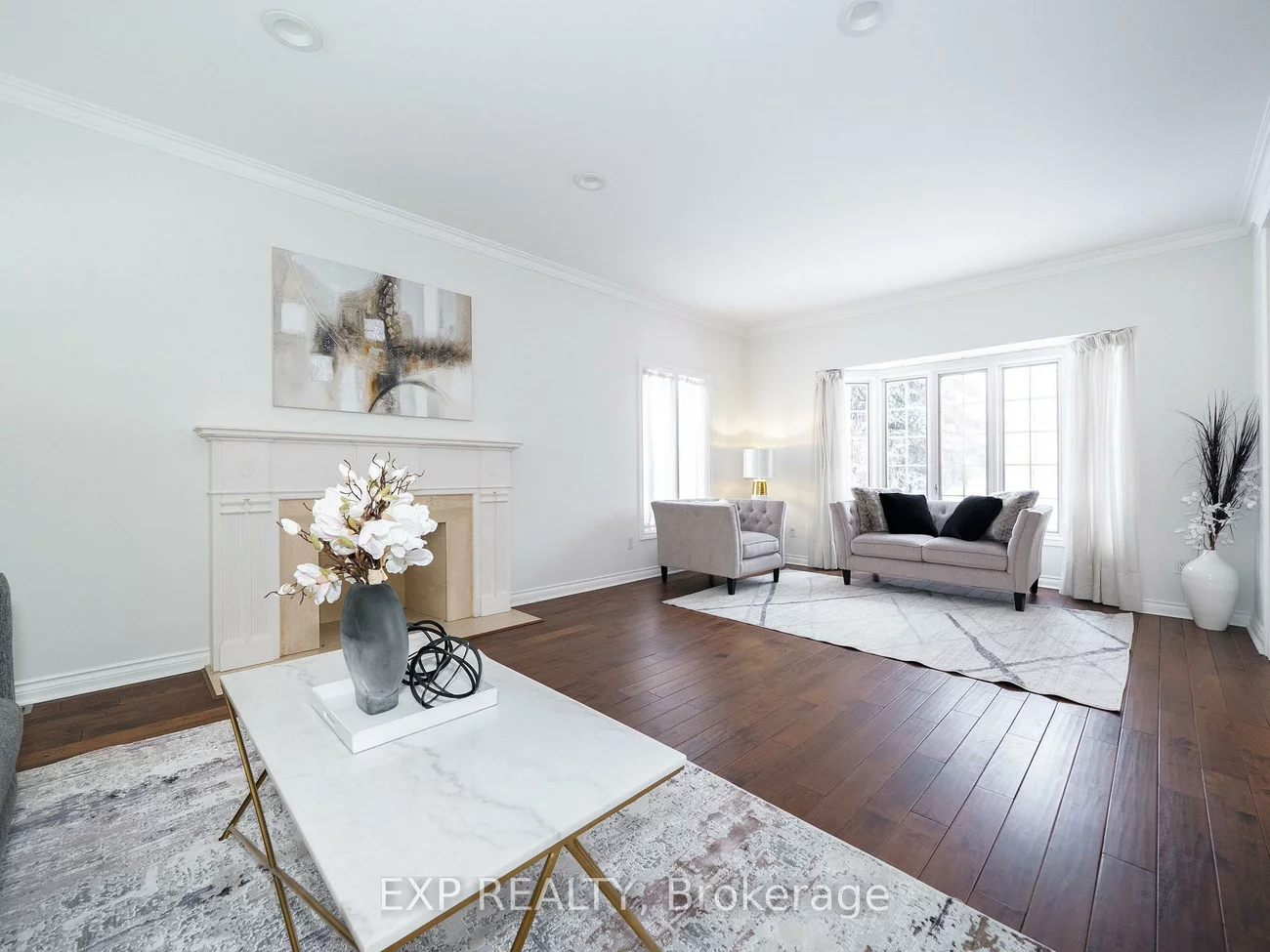 10, Edmund, Bayview Hill, Richmond Hill