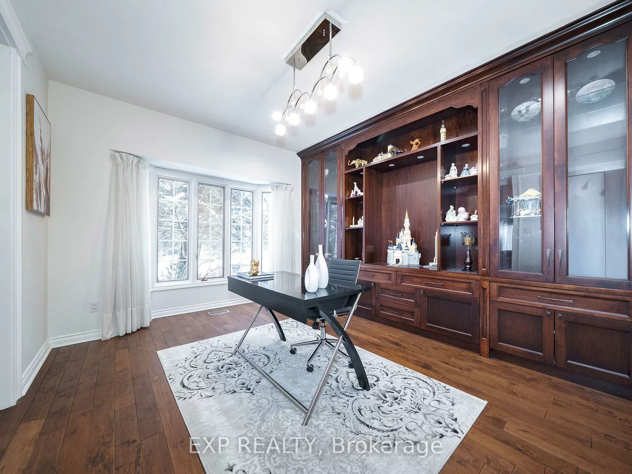 10, Edmund, Bayview Hill, Richmond Hill