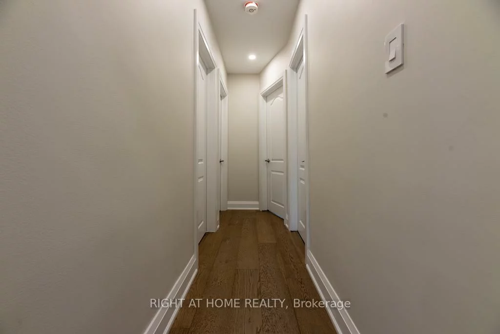 343, Boisdale, Harding, Richmond Hill