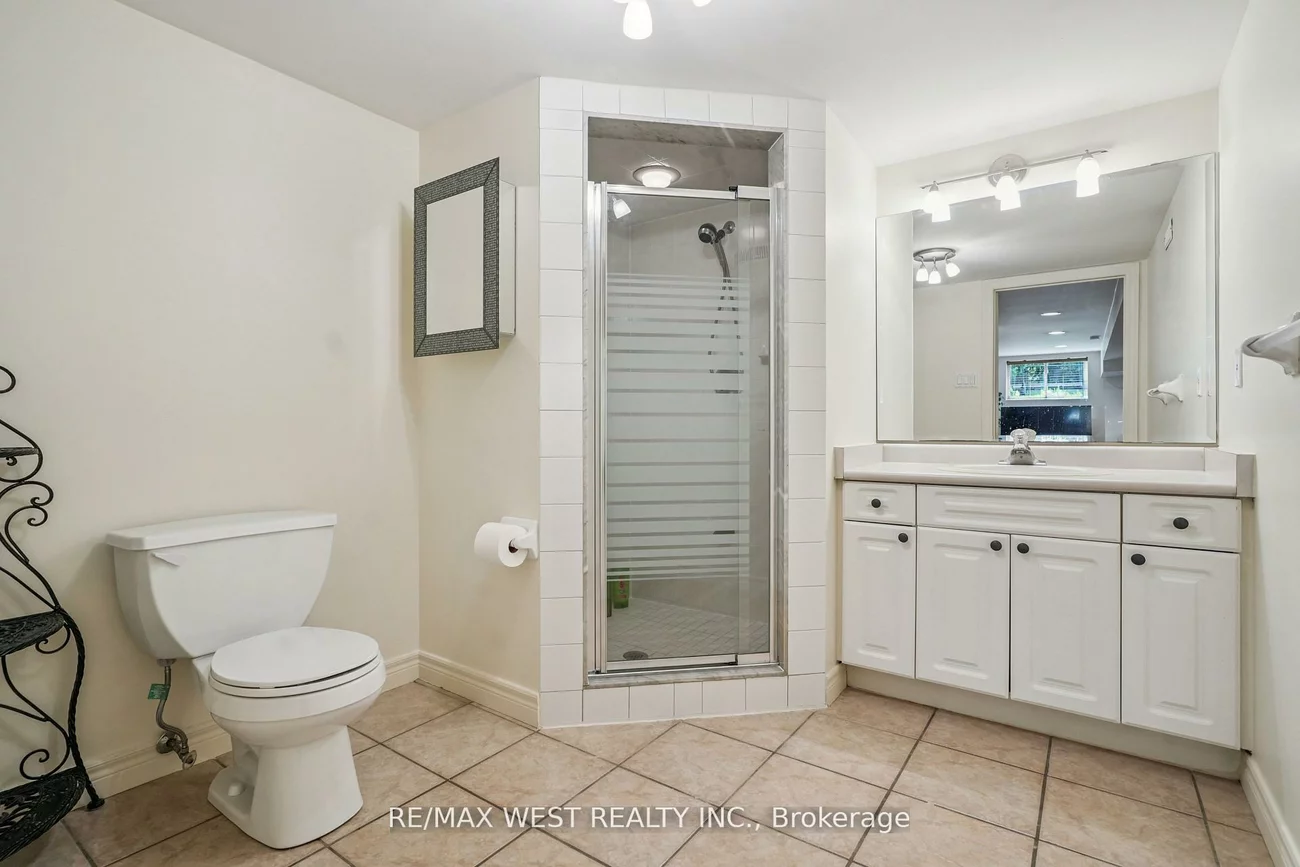 43, Summitcrest, Devonsleigh, Richmond Hill