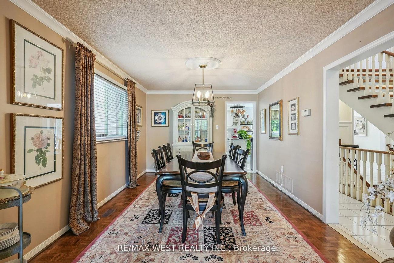43, Summitcrest, Devonsleigh, Richmond Hill