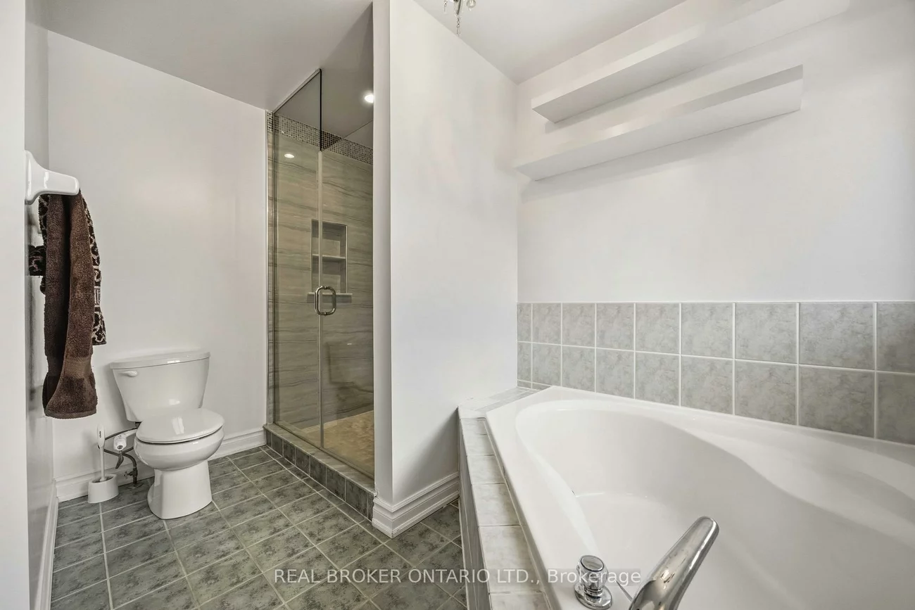 107, Rideau, Langstaff, Richmond Hill