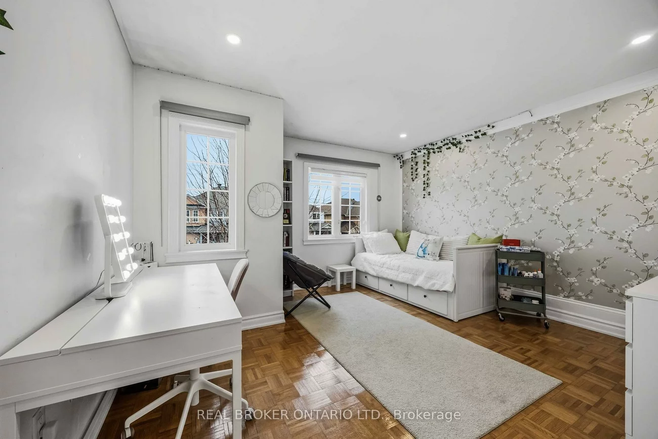 107, Rideau, Langstaff, Richmond Hill