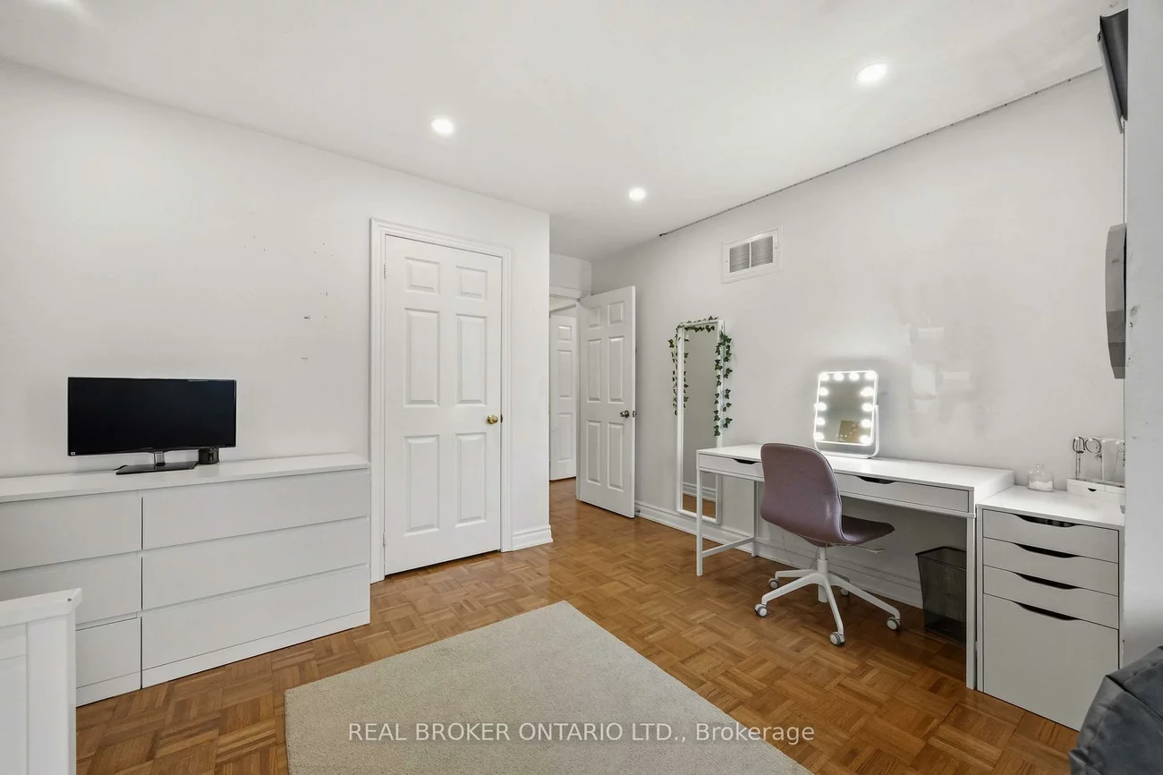 107, Rideau, Langstaff, Richmond Hill