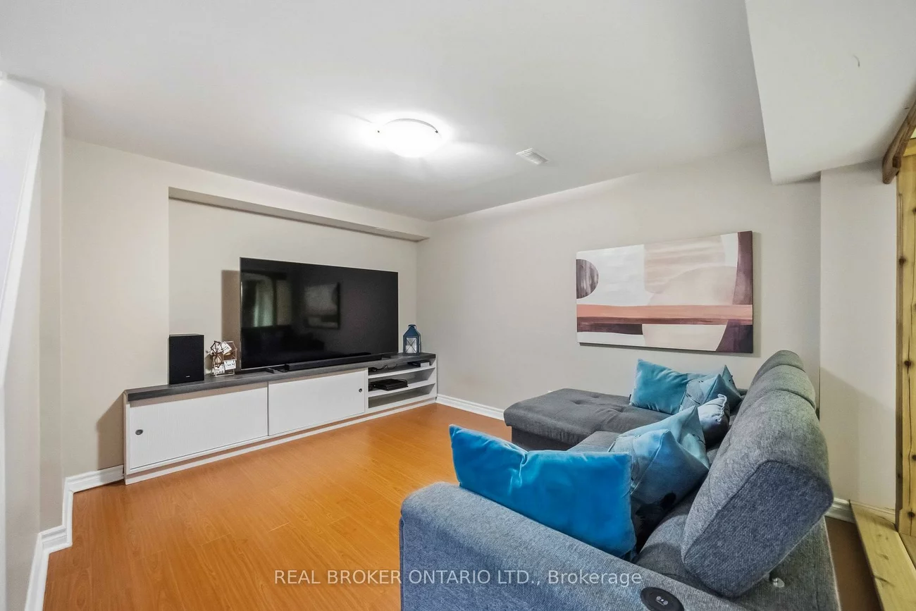 107, Rideau, Langstaff, Richmond Hill