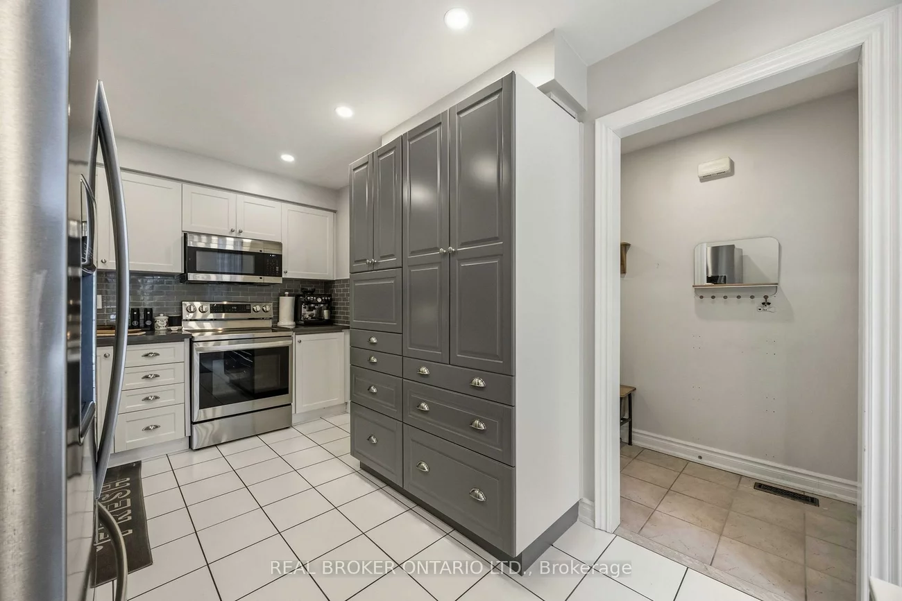 107, Rideau, Langstaff, Richmond Hill