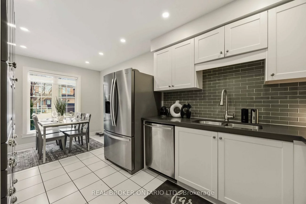 107, Rideau, Langstaff, Richmond Hill