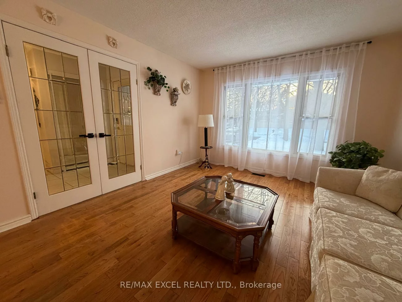 465, Becker, Crosby, Richmond Hill