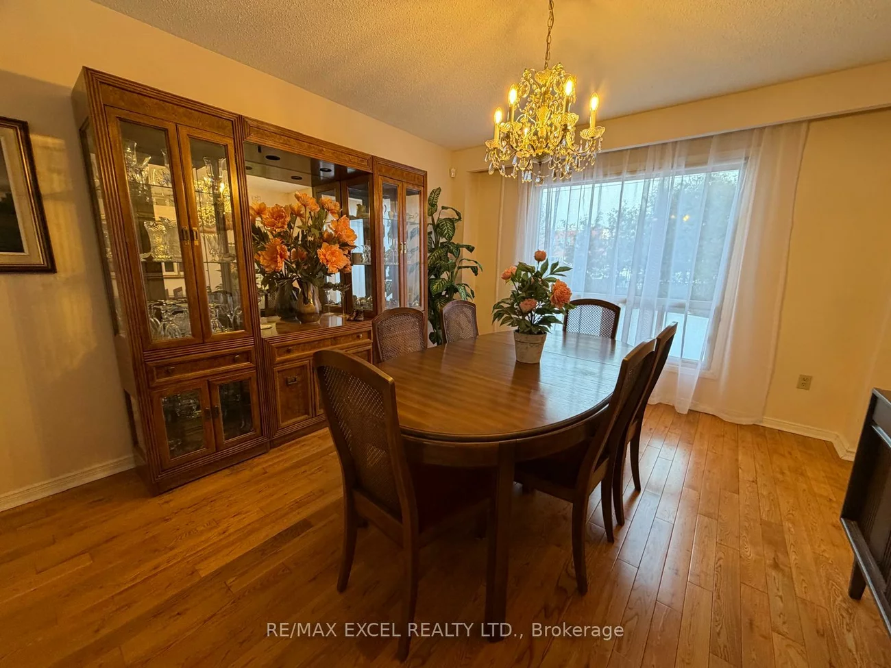 465, Becker, Crosby, Richmond Hill