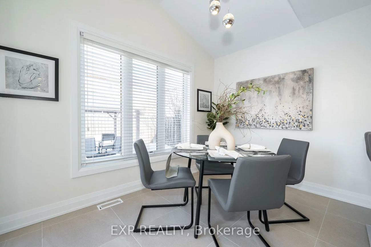 40, Primont, Rouge Woods, Richmond Hill