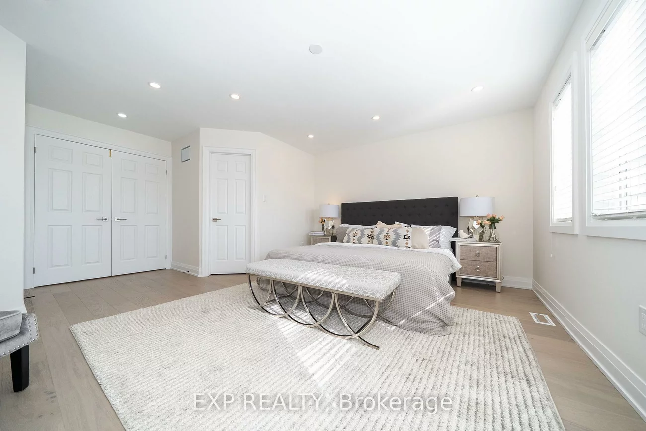 40, Primont, Rouge Woods, Richmond Hill