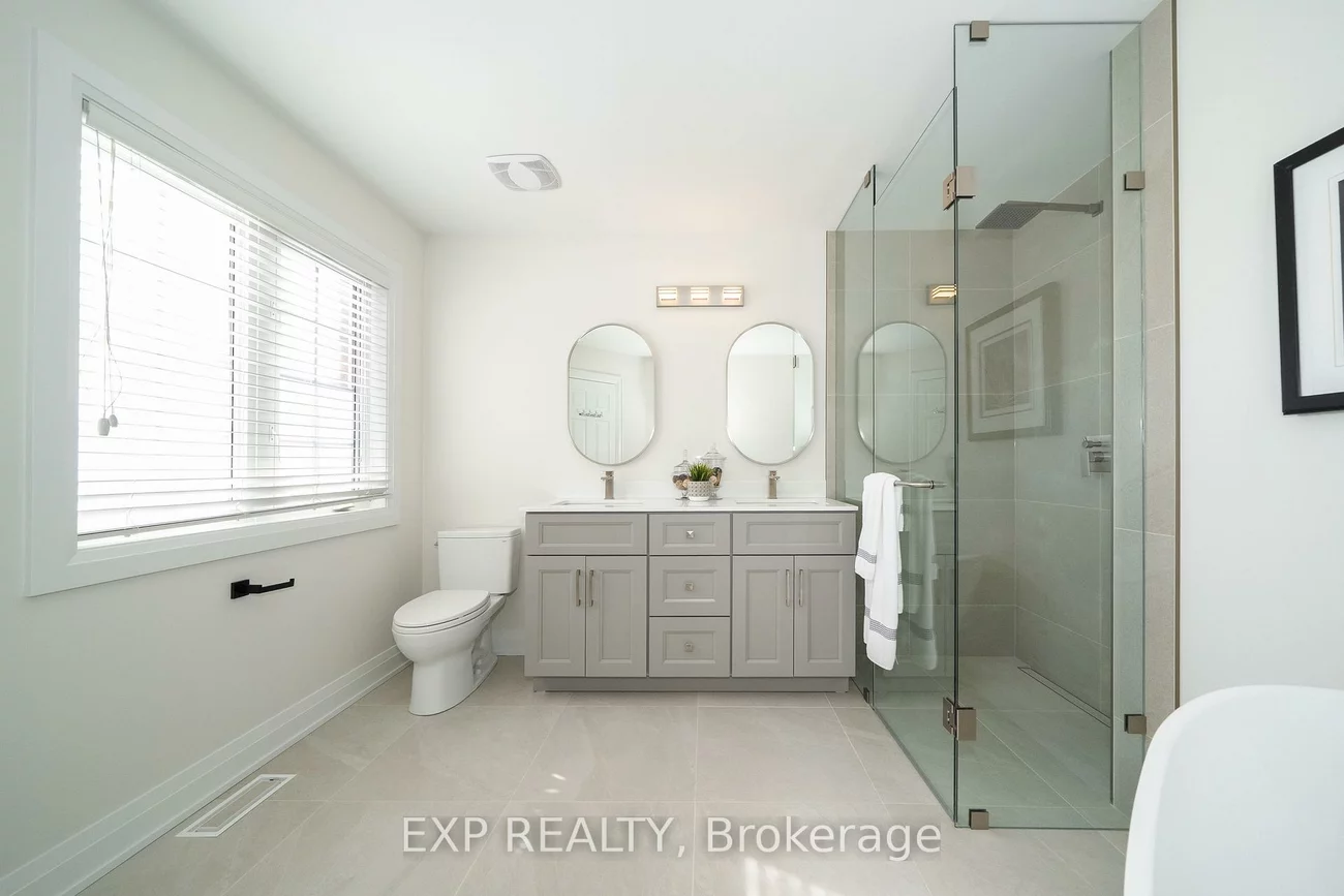 40, Primont, Rouge Woods, Richmond Hill