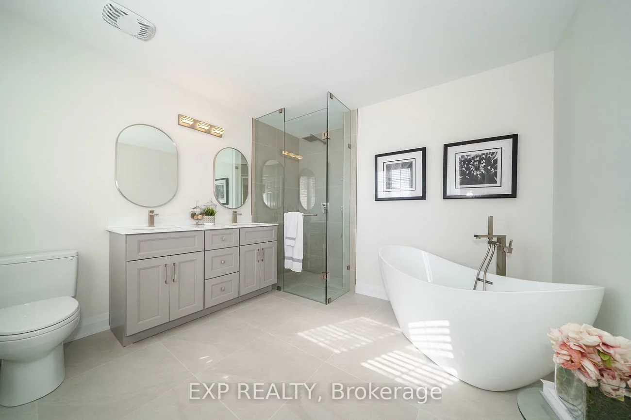 40, Primont, Rouge Woods, Richmond Hill