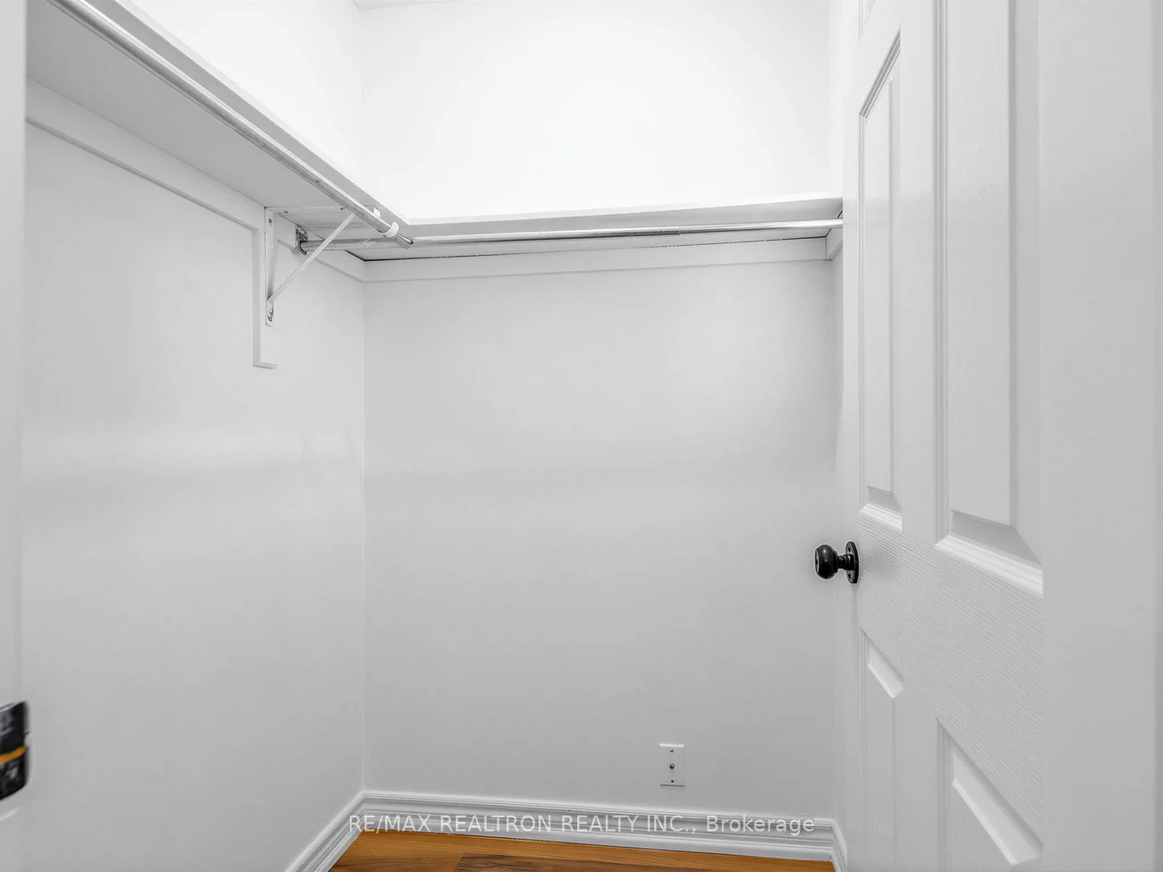 31, Cougar, Devonsleigh, Richmond Hill