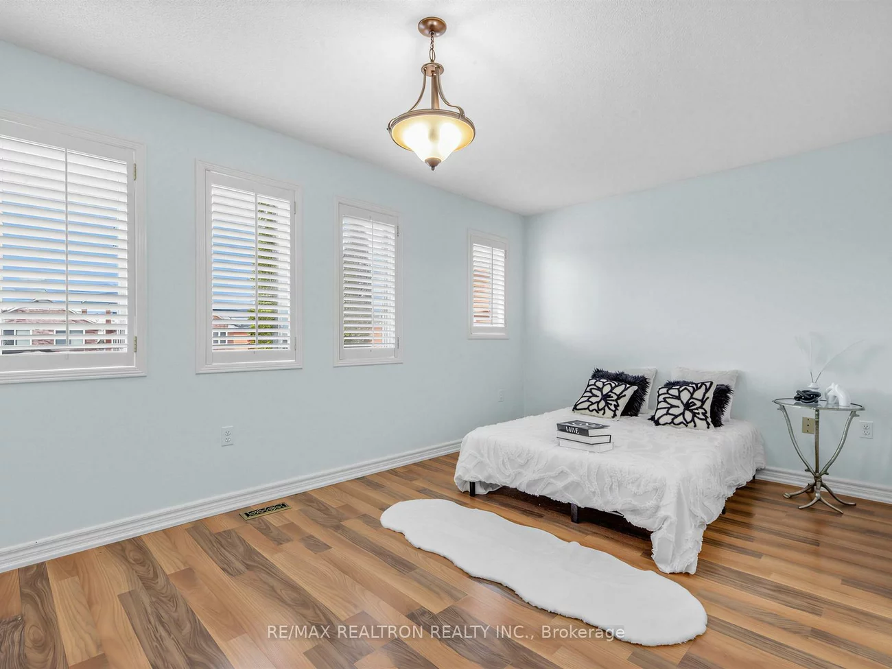 31, Cougar, Devonsleigh, Richmond Hill