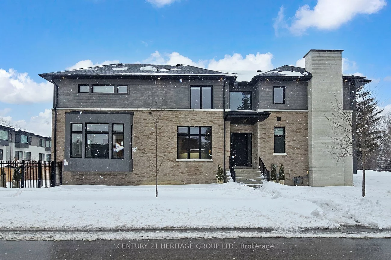 251, Oxford, Mill Pond, Richmond Hill