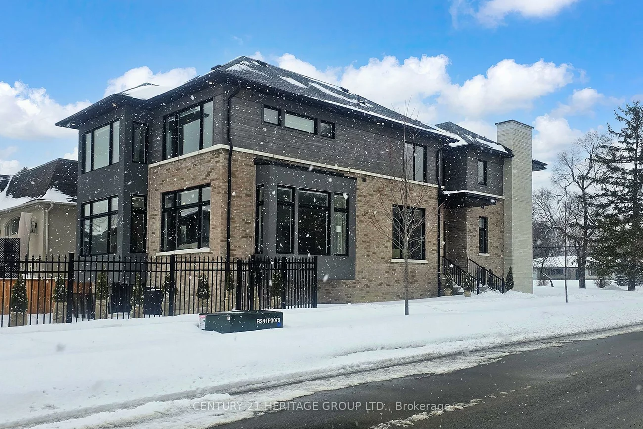 251, Oxford, Mill Pond, Richmond Hill