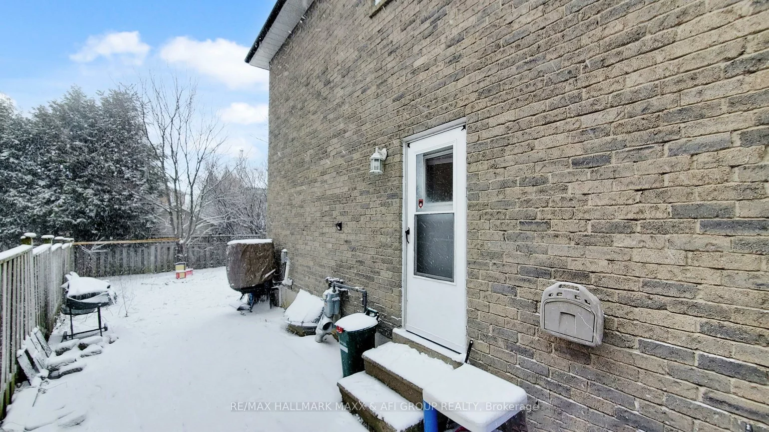 13, Don Head Village, North Richvale, Richmond Hill
