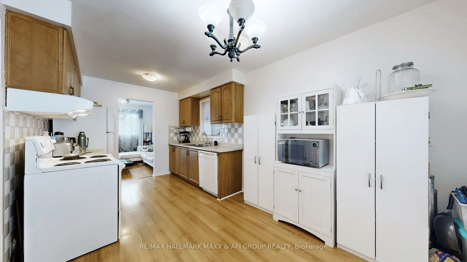 13, Don Head Village, North Richvale, Richmond Hill