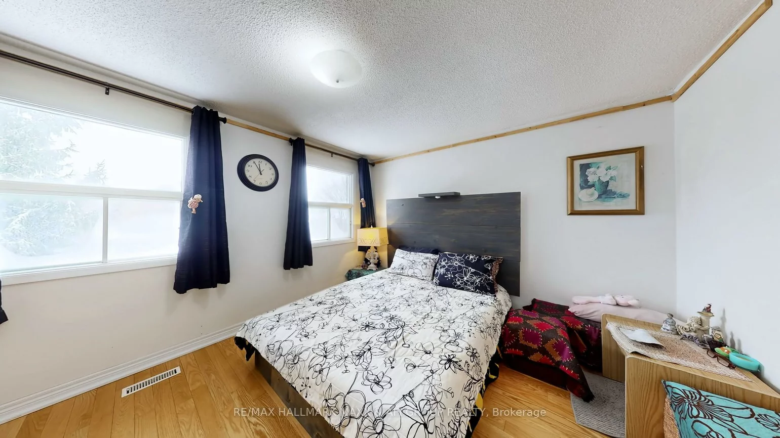 13, Don Head Village, North Richvale, Richmond Hill
