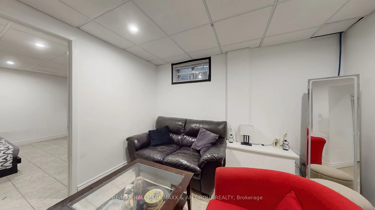 13, Don Head Village, North Richvale, Richmond Hill