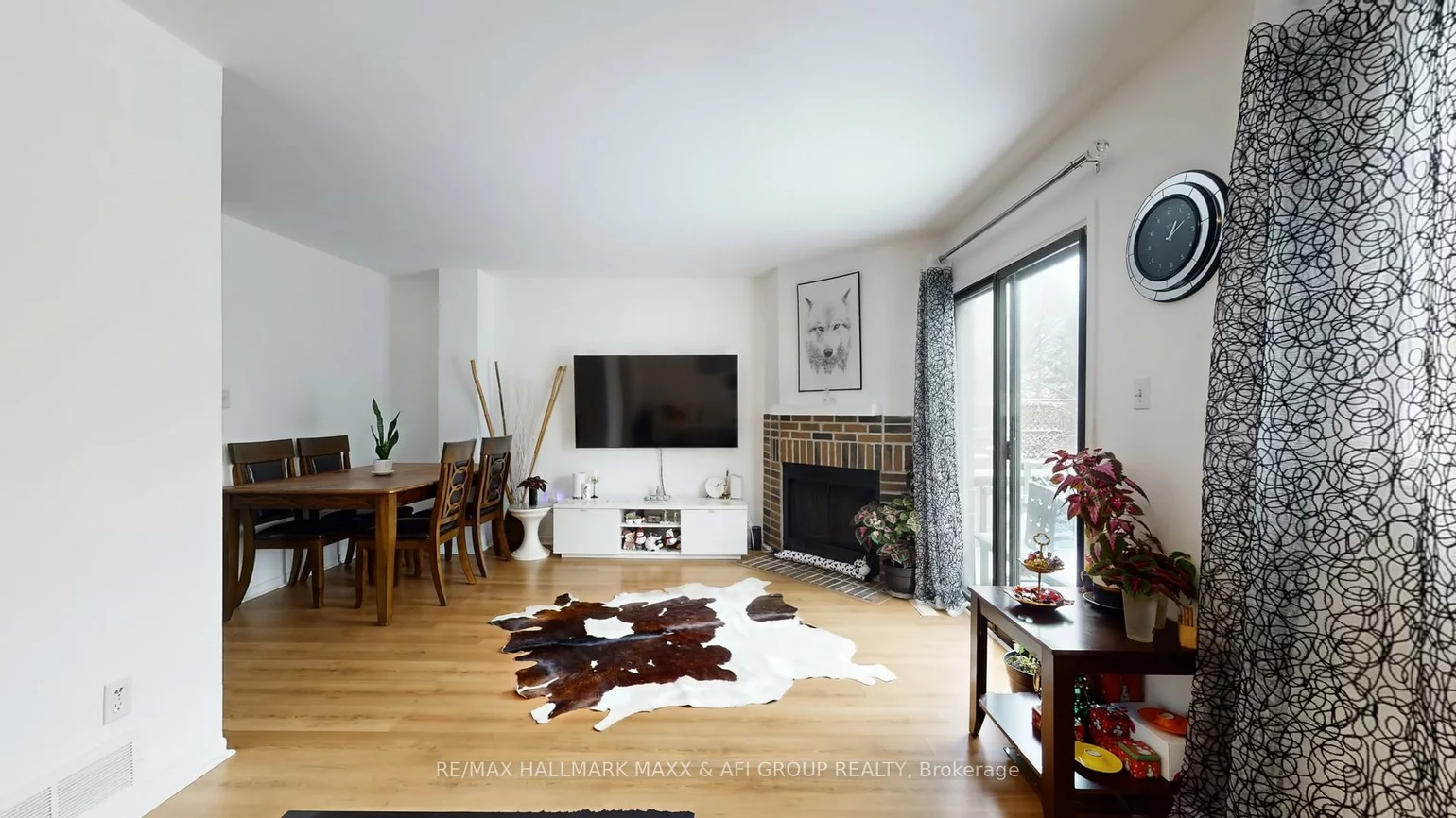 13, Don Head Village, North Richvale, Richmond Hill