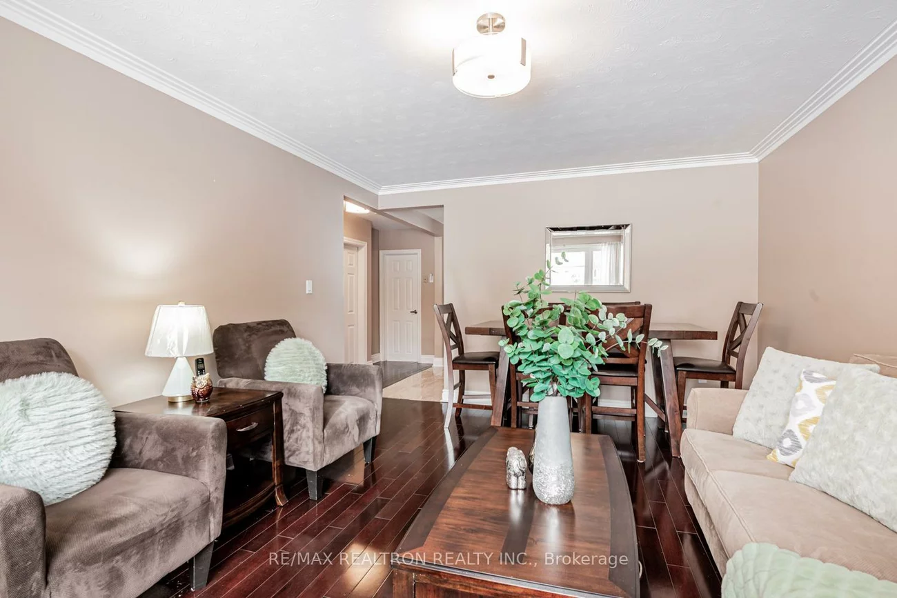 245, Elmwood, Harding, Richmond Hill